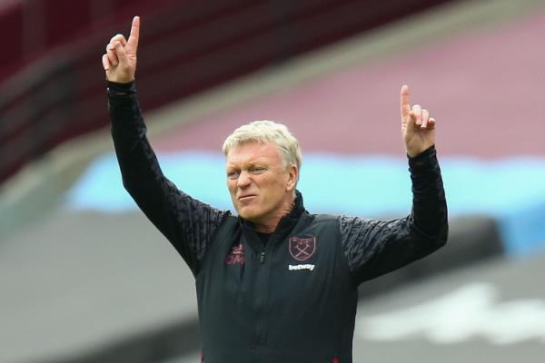 莫耶斯:药厂替补席干扰裁判很可耻;阿隆索:和裁判交流不叫可耻