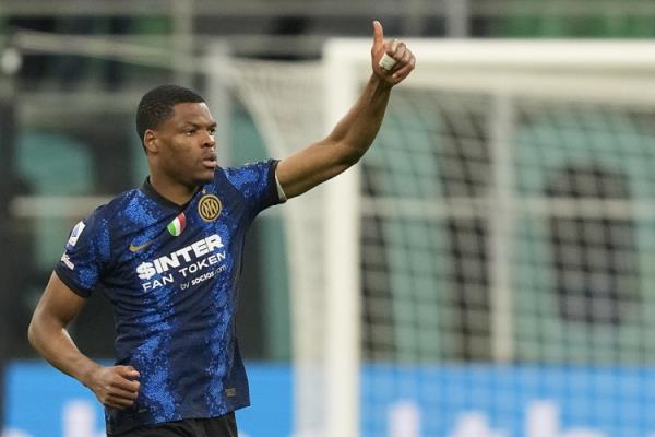 米体:国米接下来需和4人谈续约,邓弗里斯&劳塔罗&巴雷拉&小因