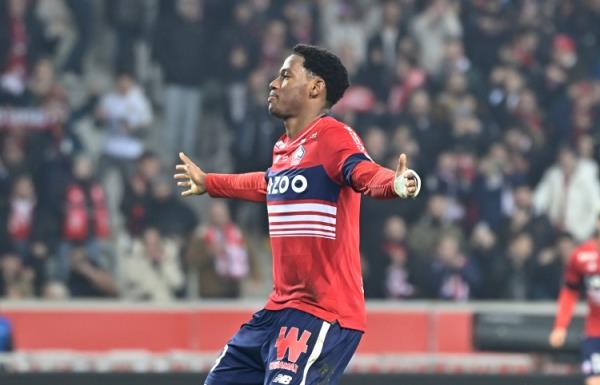 记者:米兰再次联系乔纳森-戴维的经纪人,在竞争中领先那不勒斯